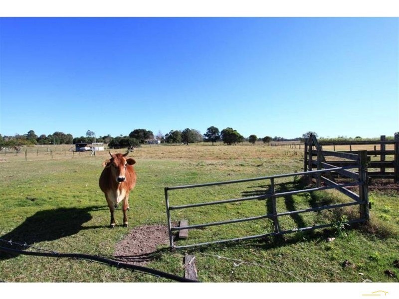 9 Rustic Road, Sharon QLD 4670