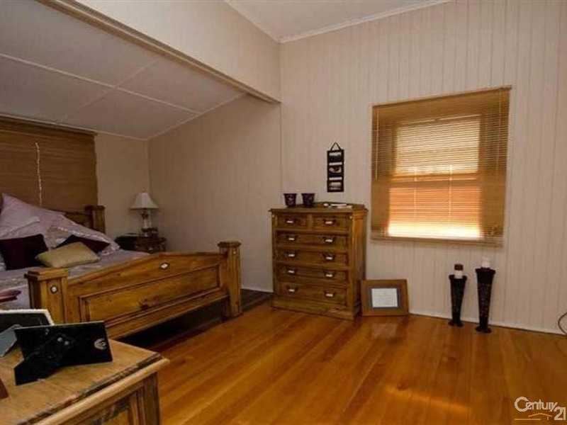 13 Rowland Street, Bundaberg South QLD 4670