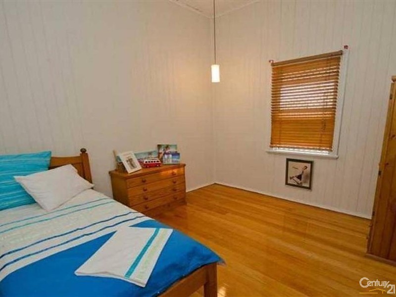 13 Rowland Street, Bundaberg South QLD 4670