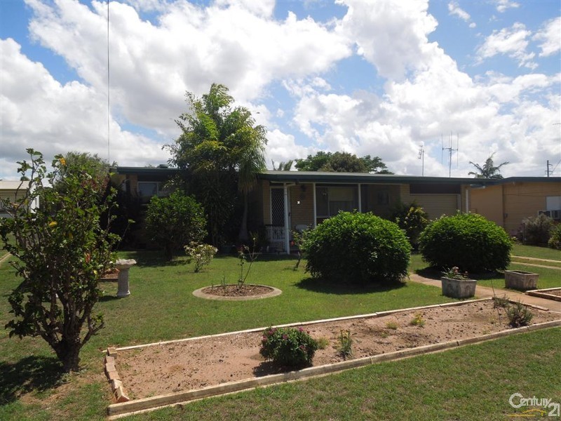 33 Avokahville Avenue, Avoca QLD 4670