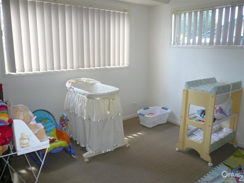 6 Glenmorris Street, Walkervale QLD 4670