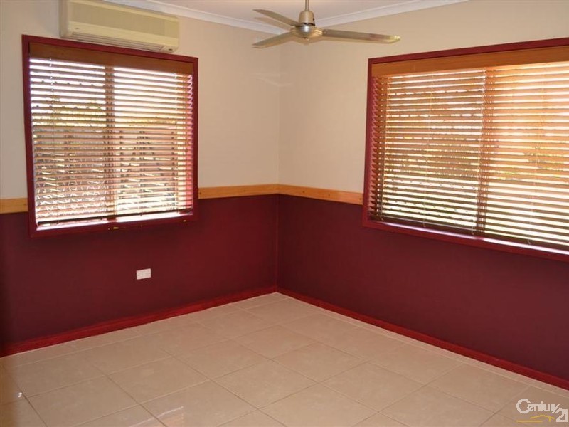 8 Jenalyn Crescent, Avoca QLD 4670