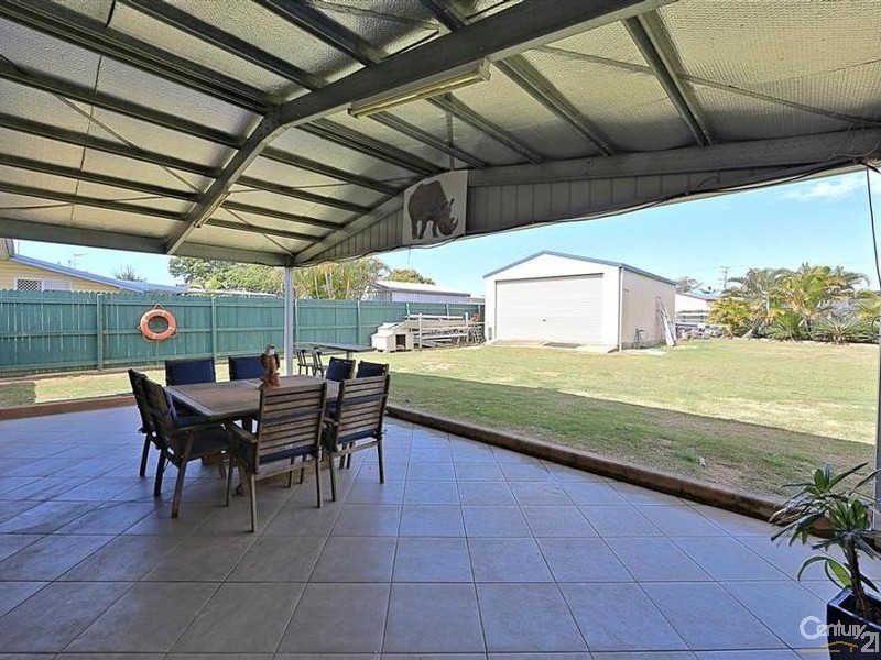 27 Arnold Street, Kepnock QLD 4670