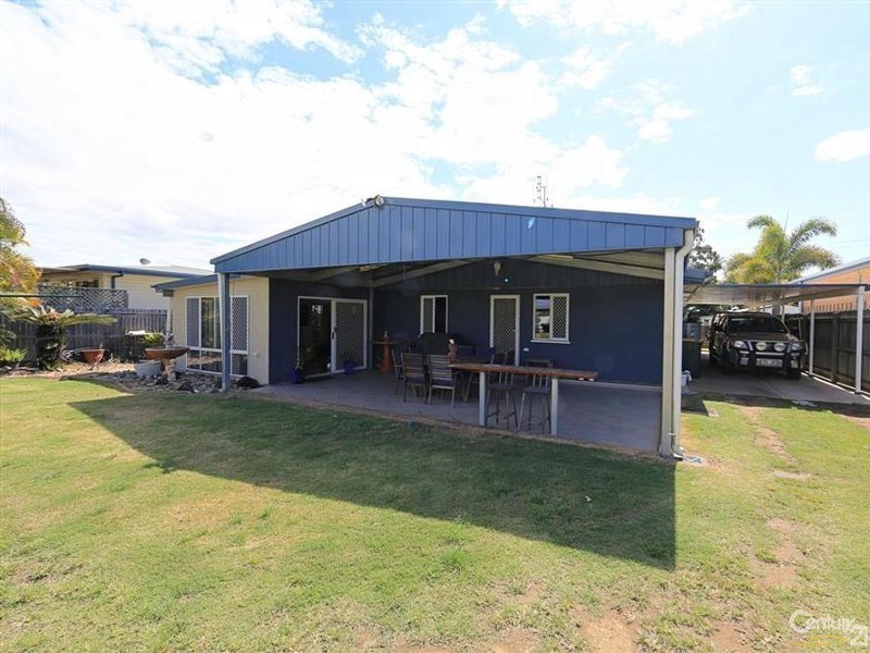 27 Arnold Street, Kepnock QLD 4670