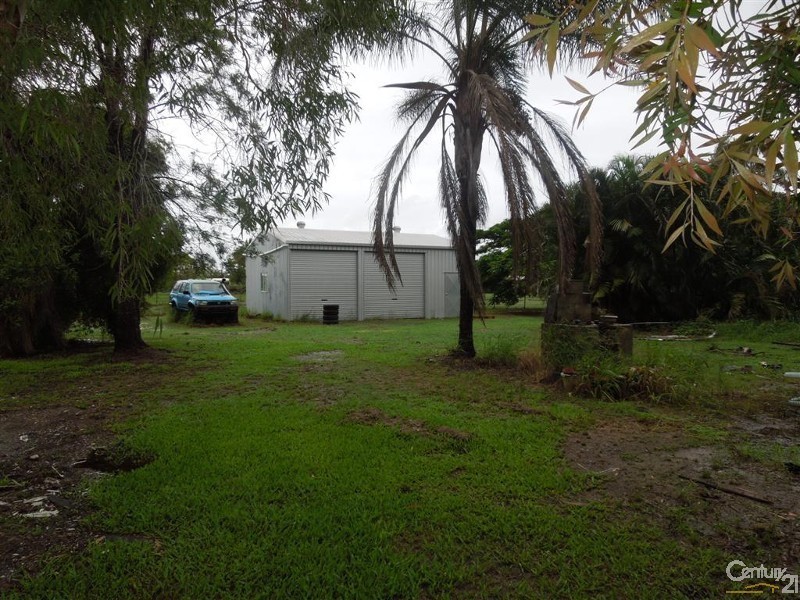 10 Polo Place, Branyan QLD 4670