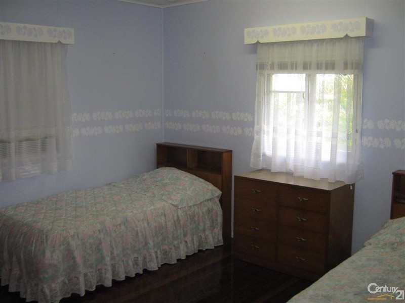 5 Parsloe Street, Svensson Heights QLD 4670