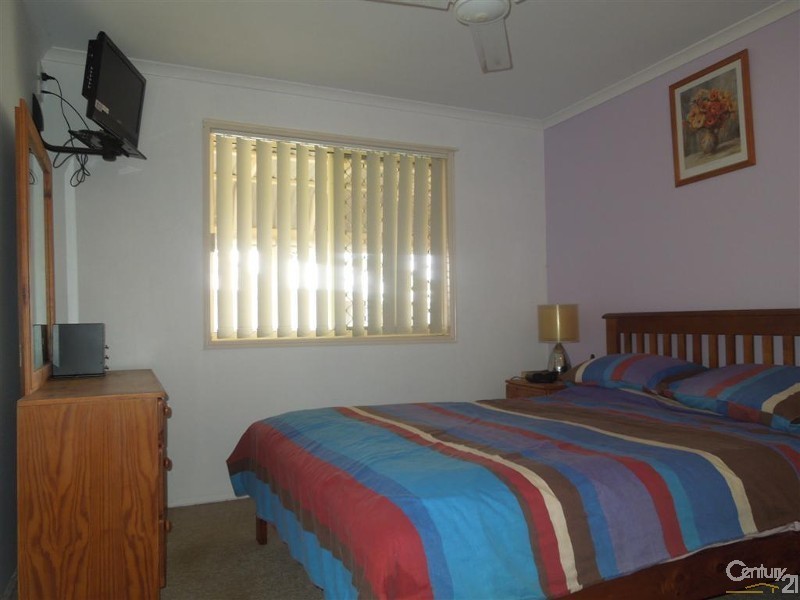 4/23 Thabeban Street, Avenell Heights QLD 4670