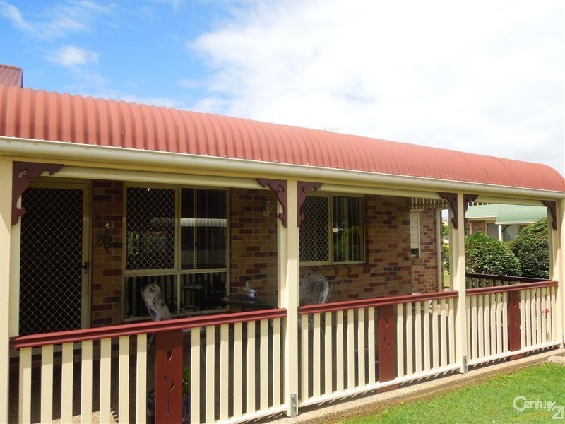 4/23 Thabeban Street, Avenell Heights QLD 4670