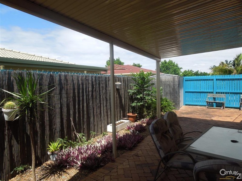 4/23 Thabeban Street, Avenell Heights QLD 4670