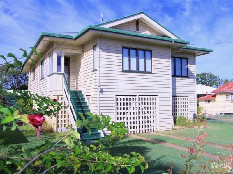 348 Bourbong Street, Millbank QLD 4670