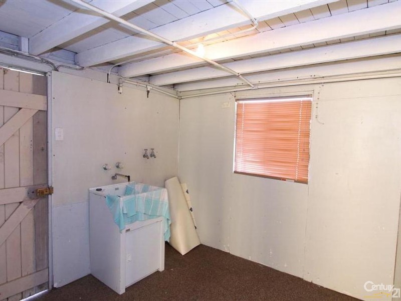 348 Bourbong Street, Millbank QLD 4670