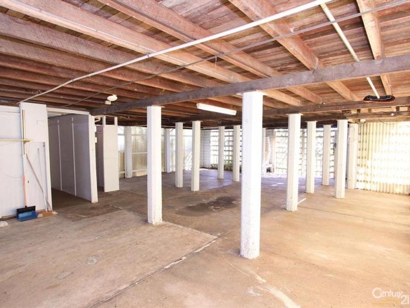 348 Bourbong Street, Millbank QLD 4670