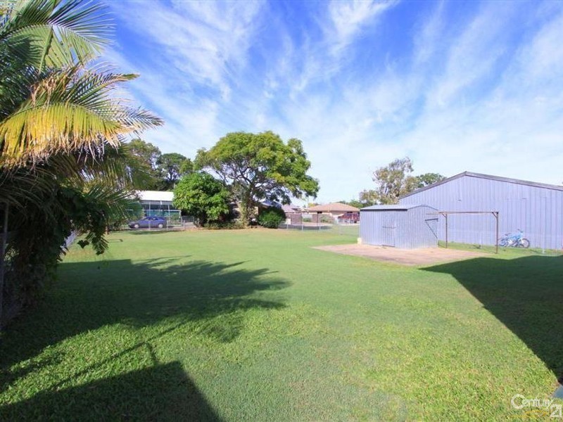 348 Bourbong Street, Millbank QLD 4670