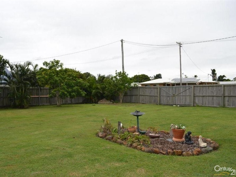 47 Gibsons Road, Burnett Heads QLD 4670