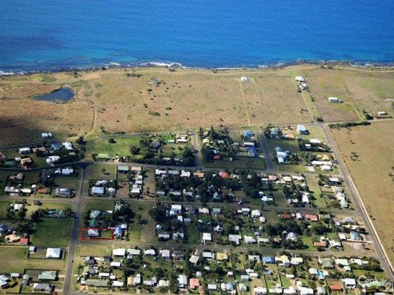 47 Gibsons Road, Burnett Heads QLD 4670