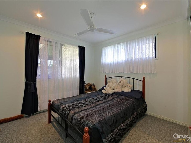 54 Maike Street, Kalkie QLD 4670