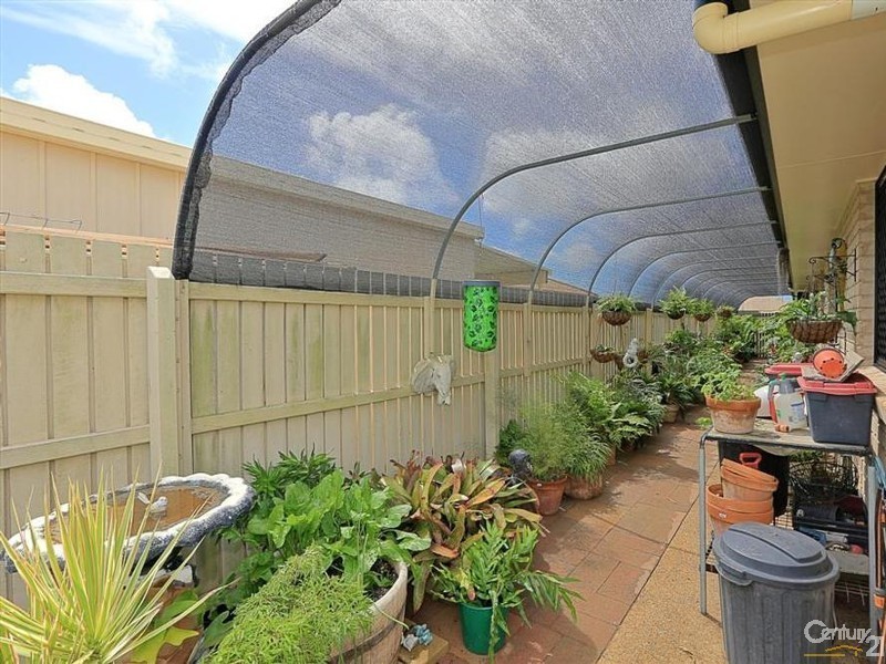 54 Maike Street, Kalkie QLD 4670