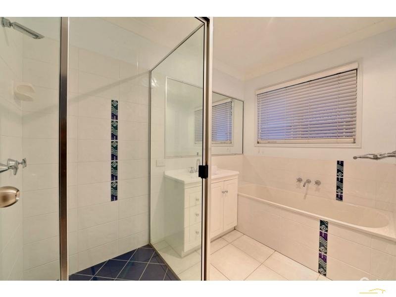 2/3 Maynard Street, Walkervale QLD 4670