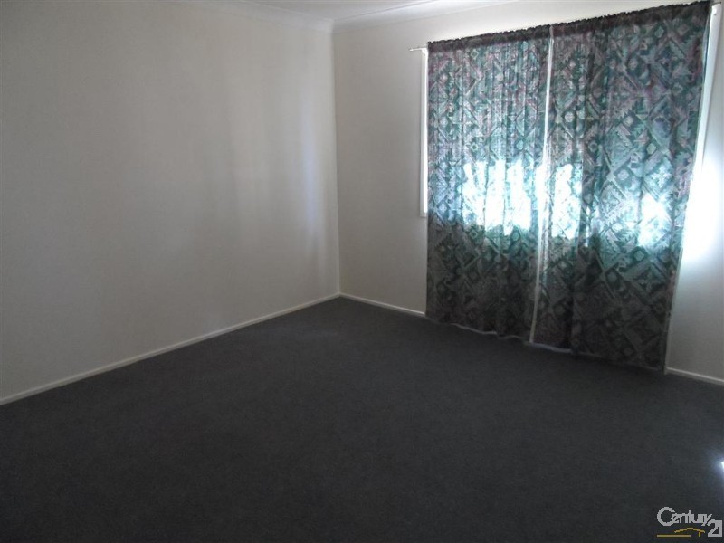 50 Anderson Street, Avenell Heights QLD 4670