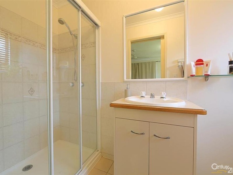 5 Thomas Healy Drive, Bundaberg East QLD 4670