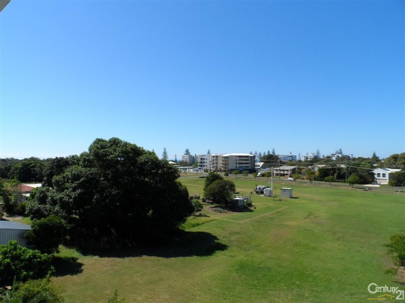 402/52 Johnson Street, Bargara QLD 4670