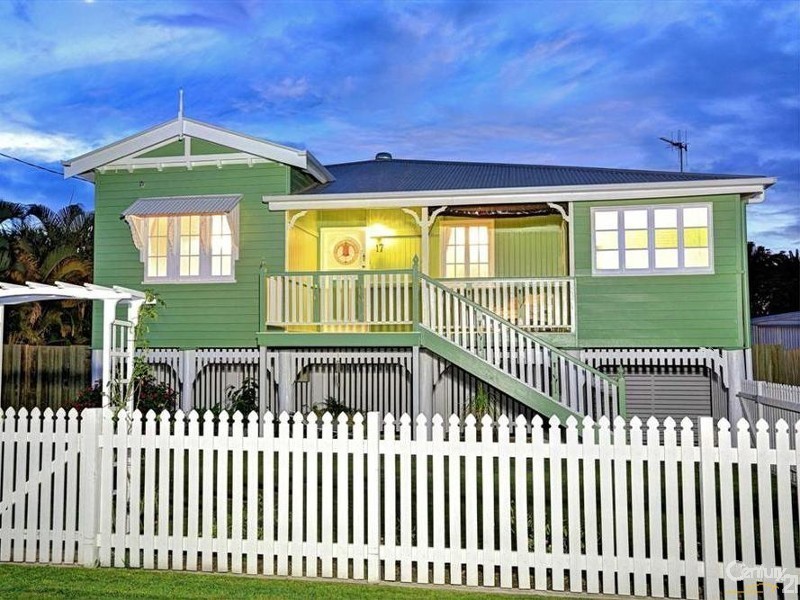 17 Rowland Street, Bundaberg South QLD 4670