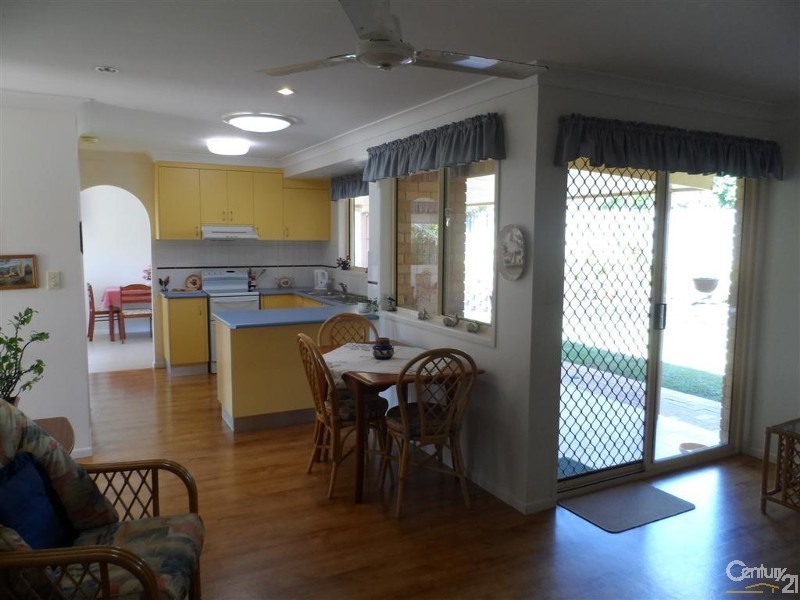 6 Marland Court, Avoca QLD 4670