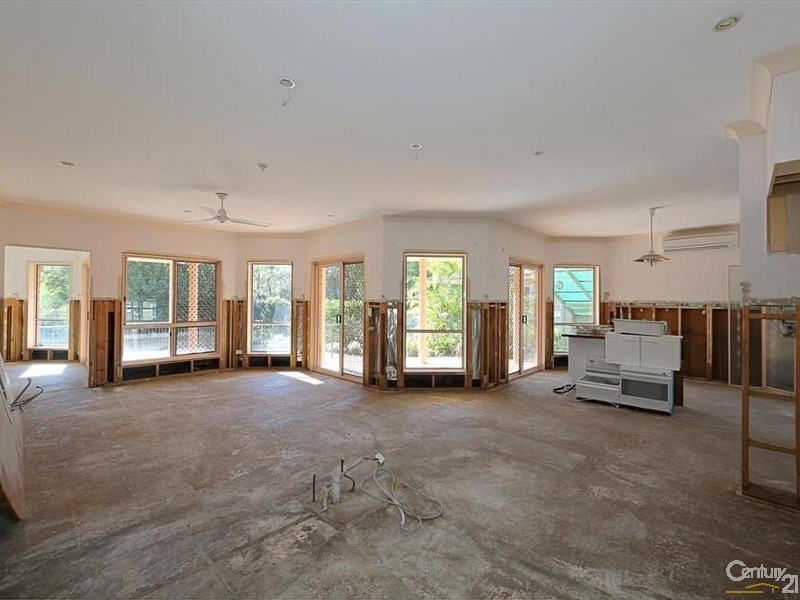 2 Lathouras Court, Bundaberg South QLD 4670