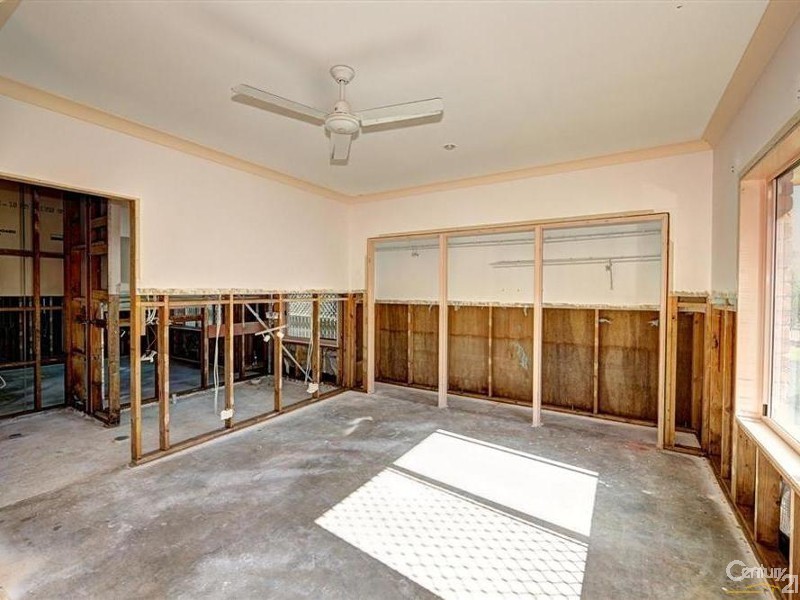 2 Lathouras Court, Bundaberg South QLD 4670