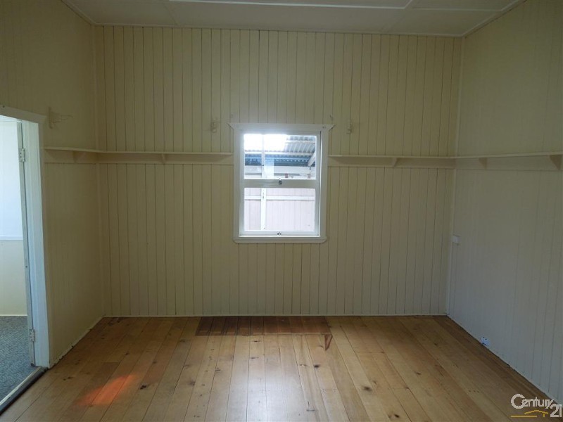 36 Hunter Street, Walkervale QLD 4670