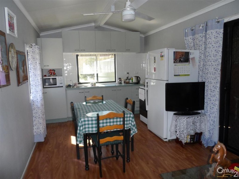 81 Pharlap Parade, Branyan QLD 4670