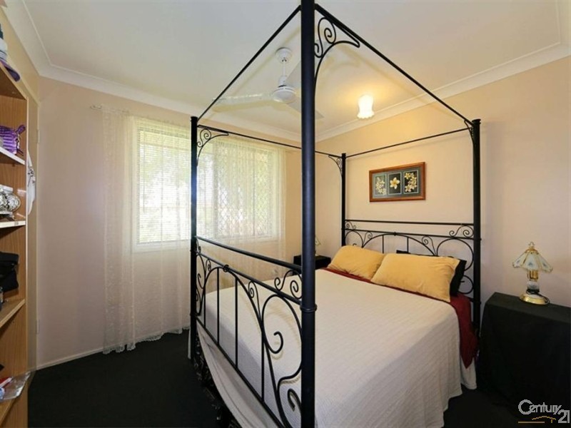15 Eadie Court, Avenell Heights QLD 4670