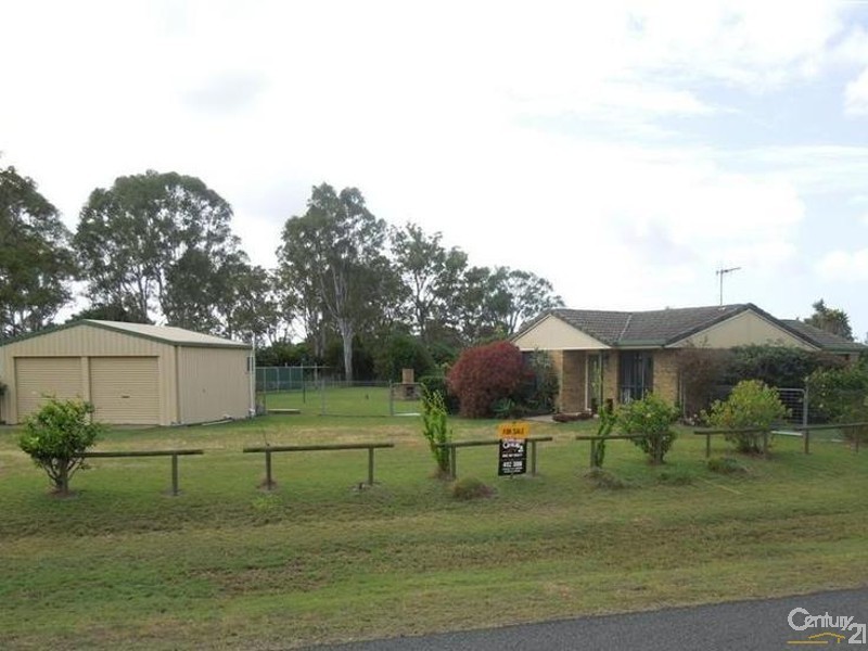 26 Park Estate Drive, Branyan QLD 4670