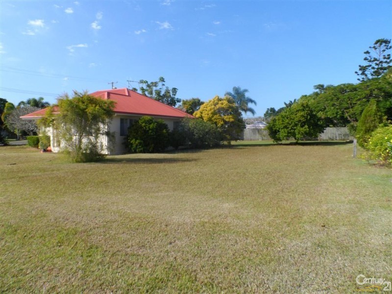 32 Hurst Street, Walkervale QLD 4670