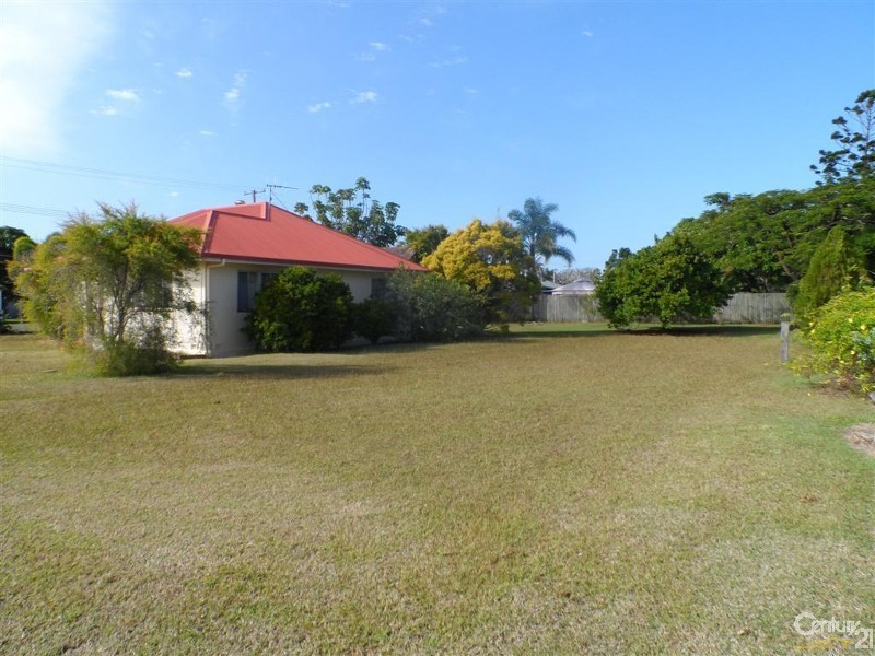 32 Hurst Street, Walkervale QLD 4670