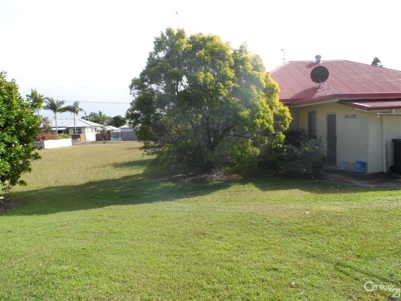 32 Hurst Street, Walkervale QLD 4670