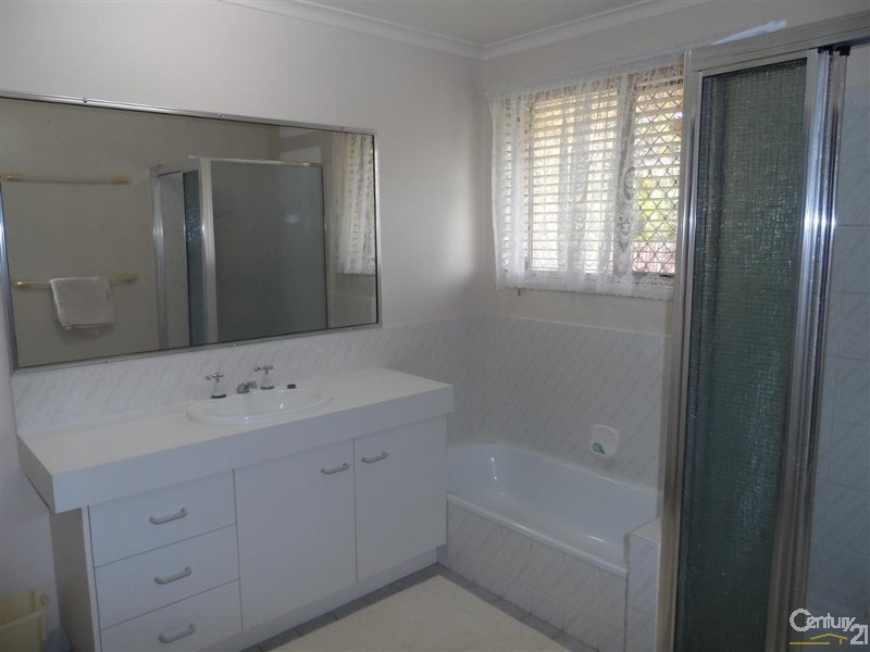 3 Palm Street, Bundaberg East QLD 4670