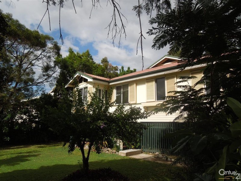 74 Walker Street, Walkervale QLD 4670