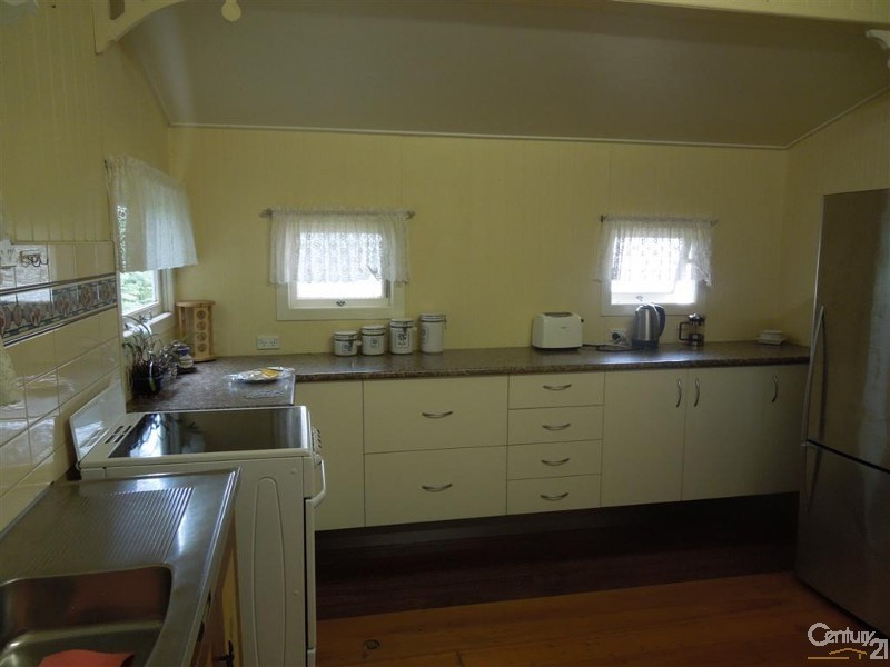 74 Walker Street, Walkervale QLD 4670