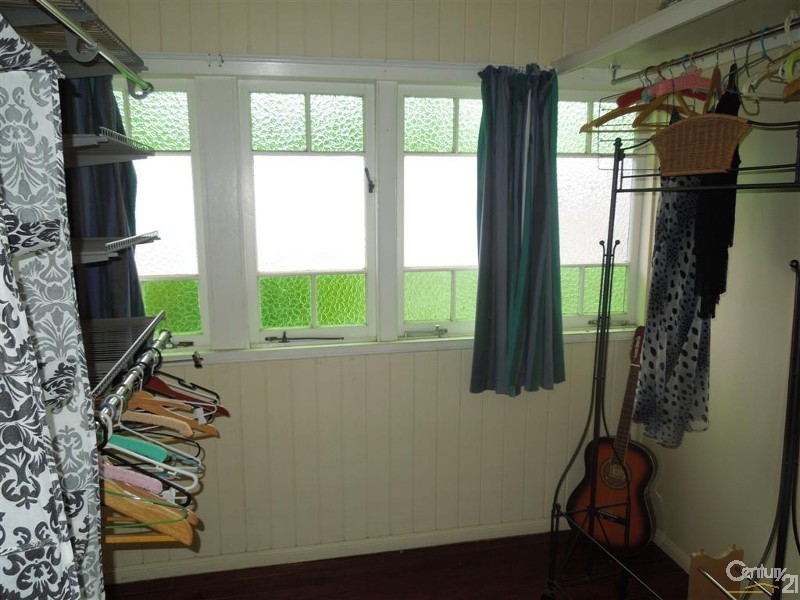 74 Walker Street, Walkervale QLD 4670