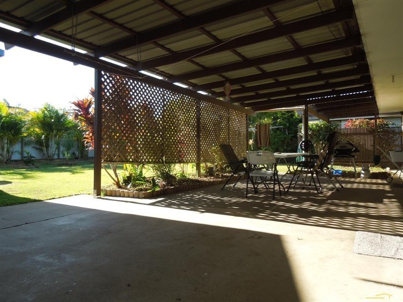 27 Baldwin Crescent, Avoca QLD 4670