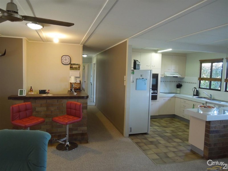 27 Baldwin Crescent, Avoca QLD 4670