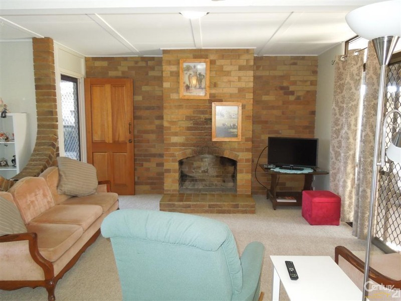 27 Baldwin Crescent, Avoca QLD 4670