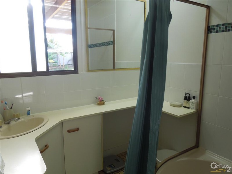 27 Baldwin Crescent, Avoca QLD 4670