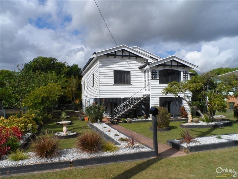 4 Bates Street, Svensson Heights QLD 4670