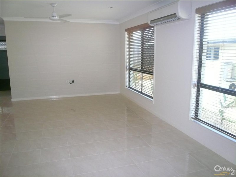 19 Seventy Four Court, Avoca QLD 4670