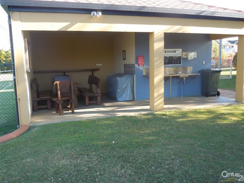 3 Robert John Circuit, Coral Cove QLD 4670