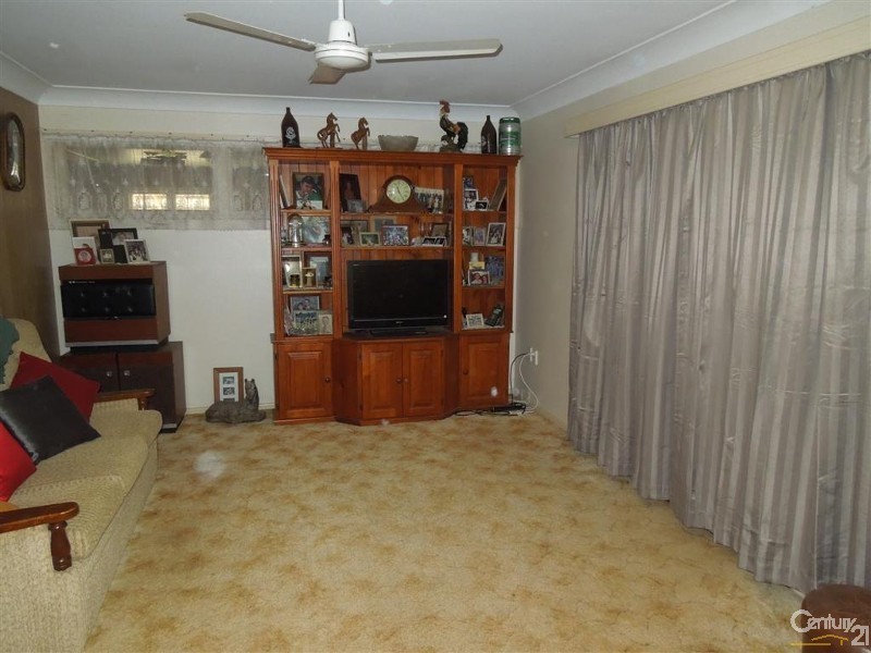 534 Gin Gin Road, Oakwood QLD 4670