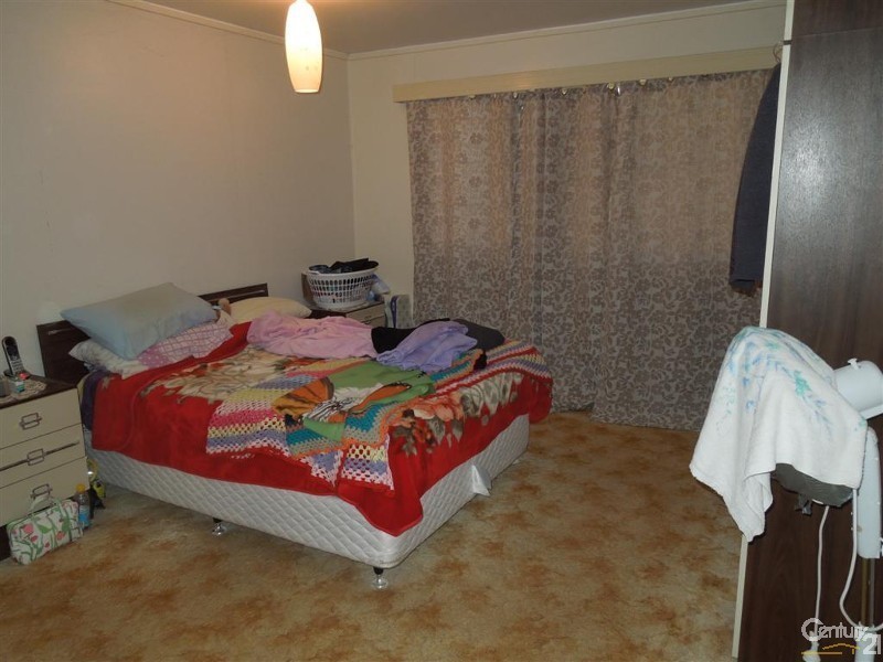 534 Gin Gin Road, Oakwood QLD 4670