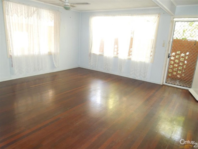 9 Taylor Street, Kepnock QLD 4670